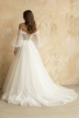 A Line Long Sleeves Tulle Wedding Dress With Appliques in Ivory - KISS BRIDAL Wedding Dresses