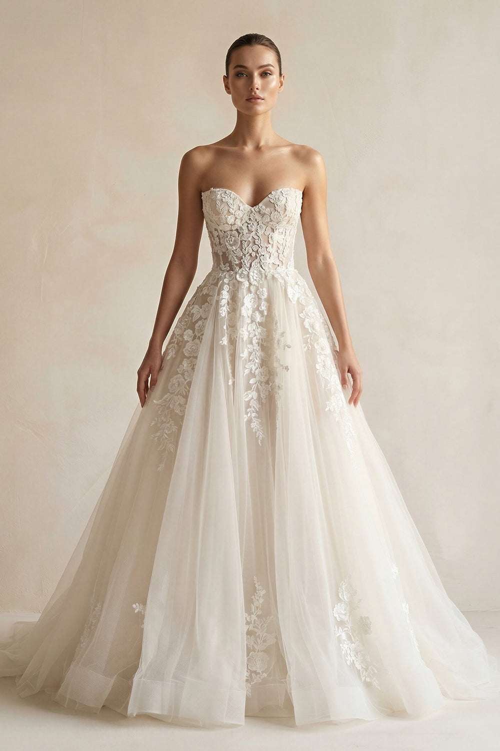 Ball-Gown Tulle Sweetheart Wedding Dress With Appliques