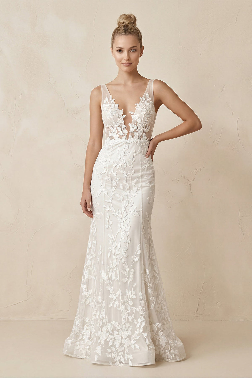 Appliqued V-Neck Mermaid Sheath Wedding Dress in White