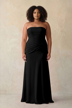 Black Sheath Chiffon Strapless Pleated Bridesmaid Dress | KISSBRIDAL[sizeplus]