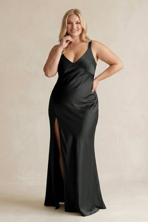 Black V-Neck Sheath Satin Bridesmaid Dress With Slit | KISSBRIDAL[sizeplus]
