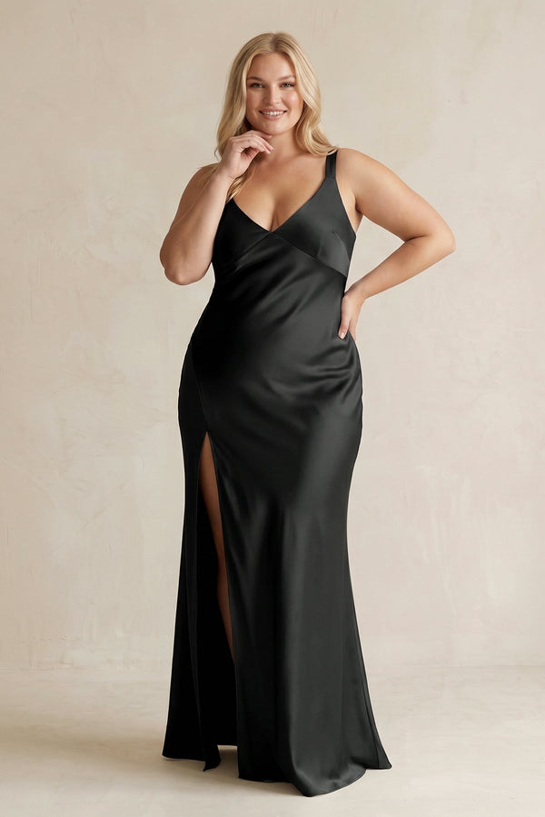 Black V-Neck Sheath Satin Bridesmaid Dress With Slit | KISSBRIDAL[sizeplus]