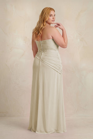 Dove Gray Sheath Chiffon Strapless Pleated Bridesmaid Dress (4) | KISSBRIDAL[sizeplus]