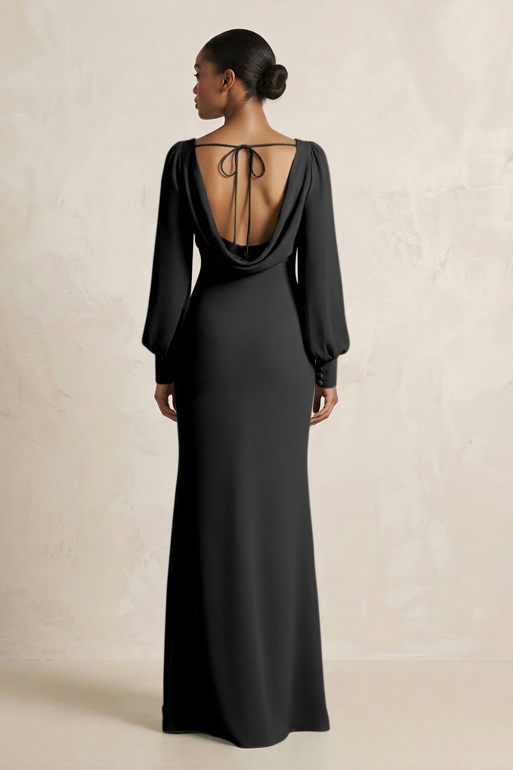 Long Sleeve V-Neck Sheath Chiffon Bridesmaid Dress in Black