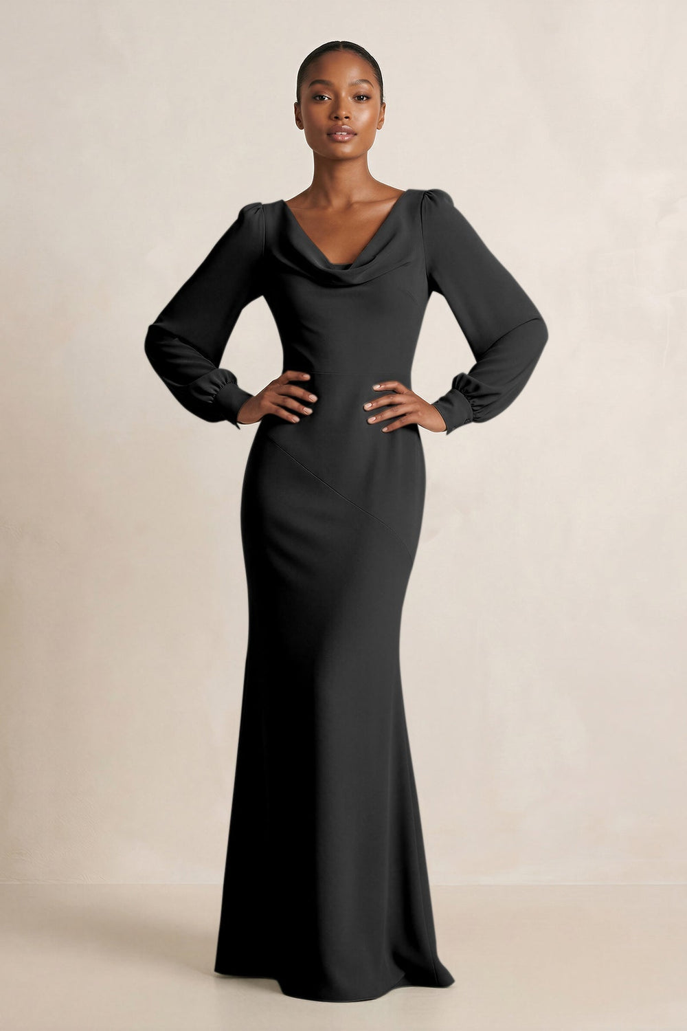 Long Sleeve V-Neck Sheath Chiffon Bridesmaid Dress in Black