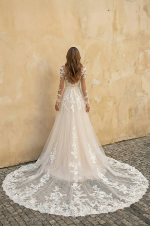 Long Sleeves Mermaid Lace Wedding Dress in Ivory - KISS BRIDAL Wedding Dresses