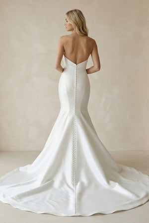 Mermaid Satin Strapless Maxi Wedding Dress in White - KISS BRIDAL Wedding Dresses