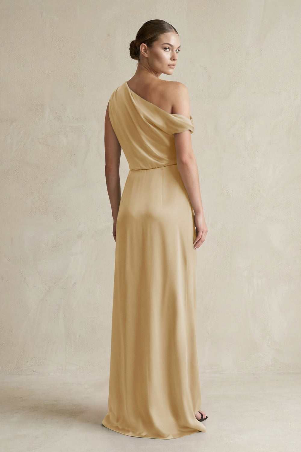 One-Shoulder Satin Sheath Bridesmaid Dress With Slit in Champagne