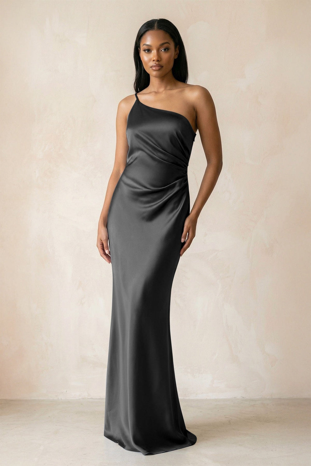 One-Shoulder Sheath Ruched Bridesmaid Dress in Black