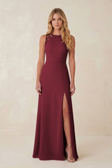 Round Neck Sheath Chiffon Appliqued Bridesmaid Dress in Berry | KISSBRIDAL