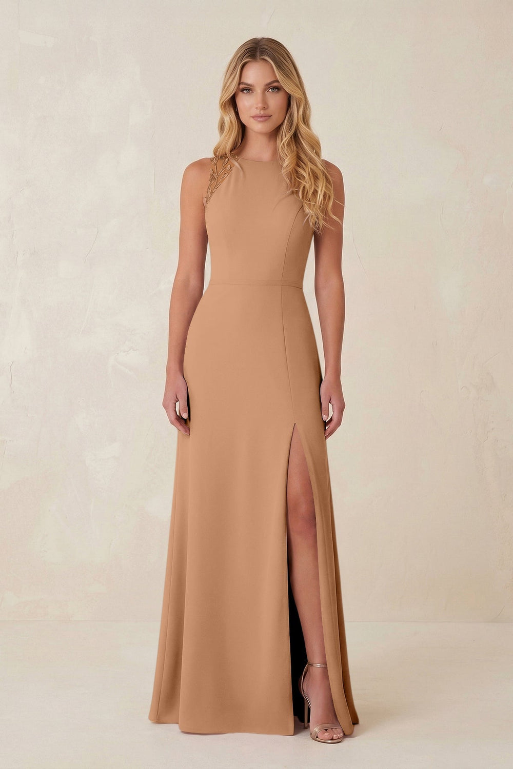 Round Neck Sheath Chiffon Appliqued Bridesmaid Dress in Bronzer