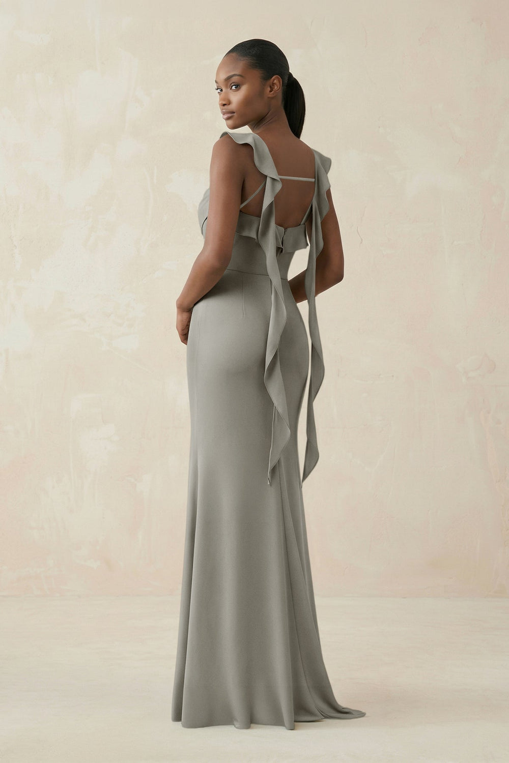 Ruffled Sleeve Sheath Satin Bridesmaid Dress in Silver
