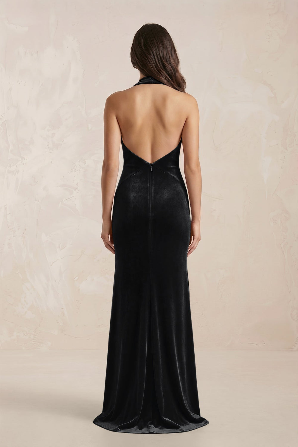Sheath Velvet V-Neck Bridesmaid Dress in Black