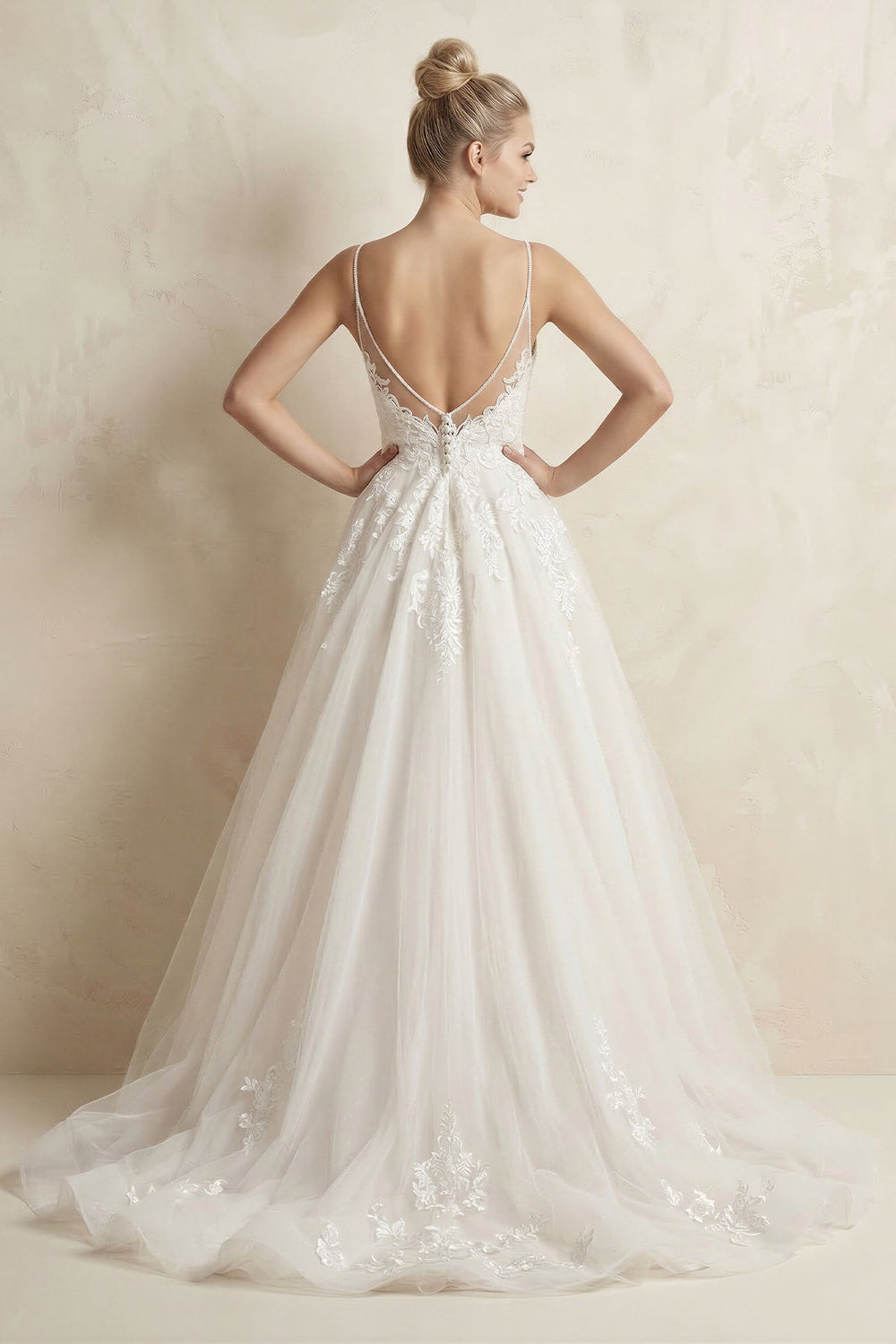 Spaghetti Strap Ball Gown Tulle Appliqued Wedding Dress in Ivory