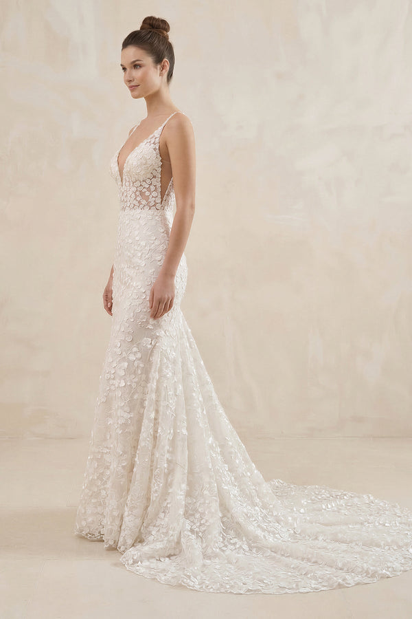 Spaghetti Strap Mermaid Appliqued Wedding Dress in Ivory - KISS BRIDAL Wedding Dresses