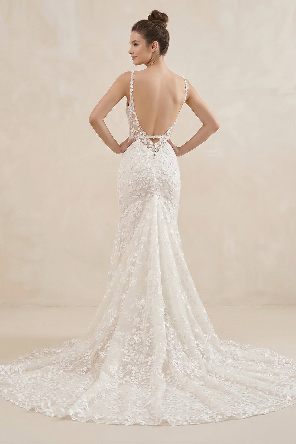 Spaghetti Strap Mermaid Appliqued Wedding Dress in Ivory