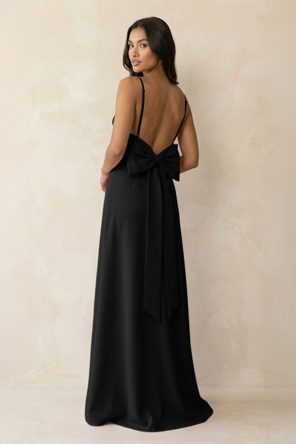 Spaghetti Strap Sheath Satin Bridesmaid Dress with Bow in Black