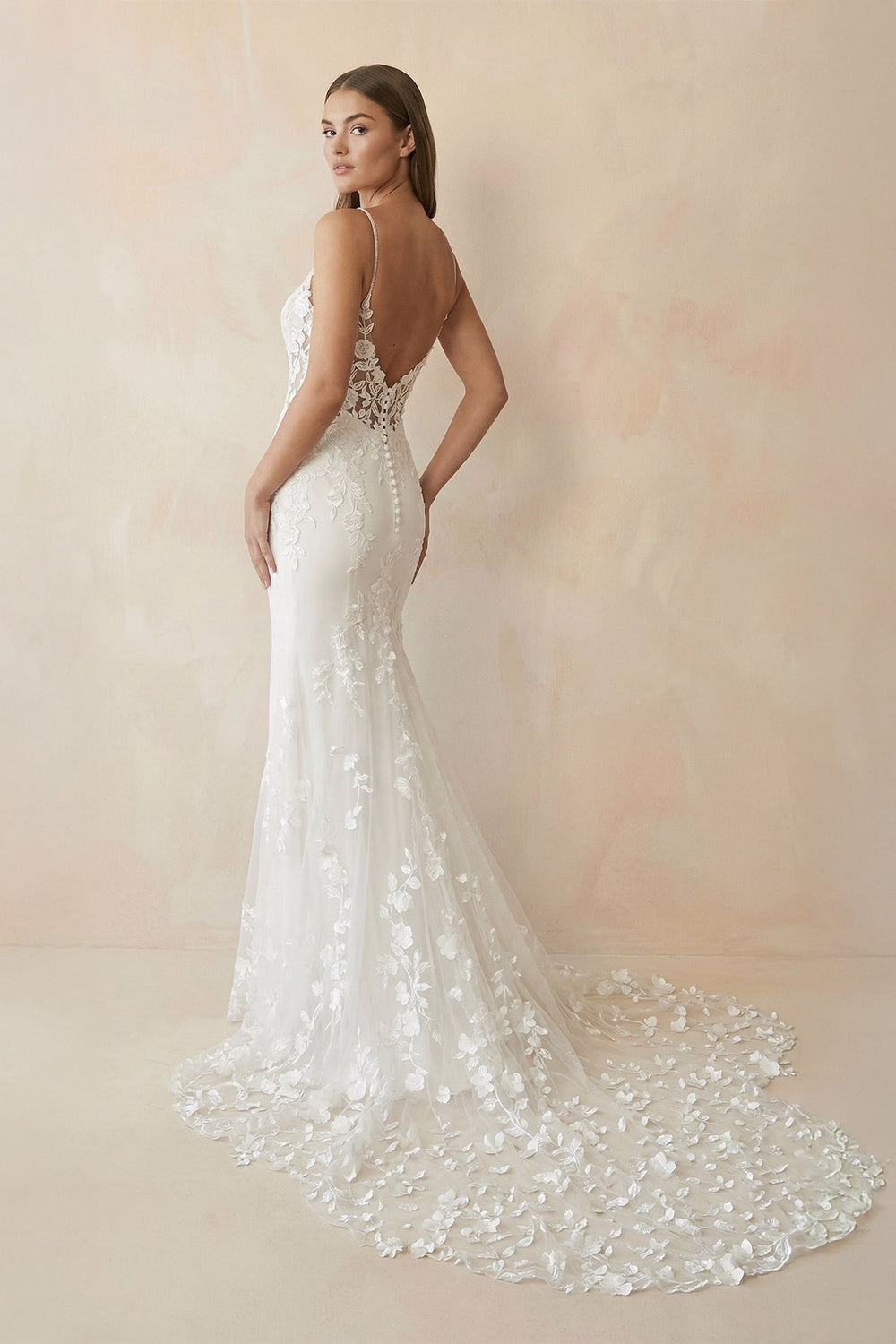 Spaghetti Straps Mermaid Wedding Dress with Lace in White