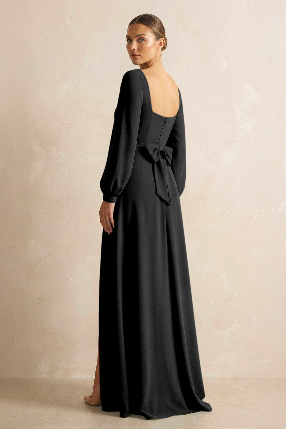 Square Neck Long Sleeves Chiffon Sheath Bridesmaid Dress in Black