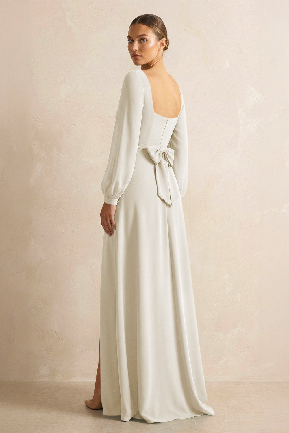 Square Neck Long Sleeves Chiffon Sheath Bridesmaid Dress in Dove Gray