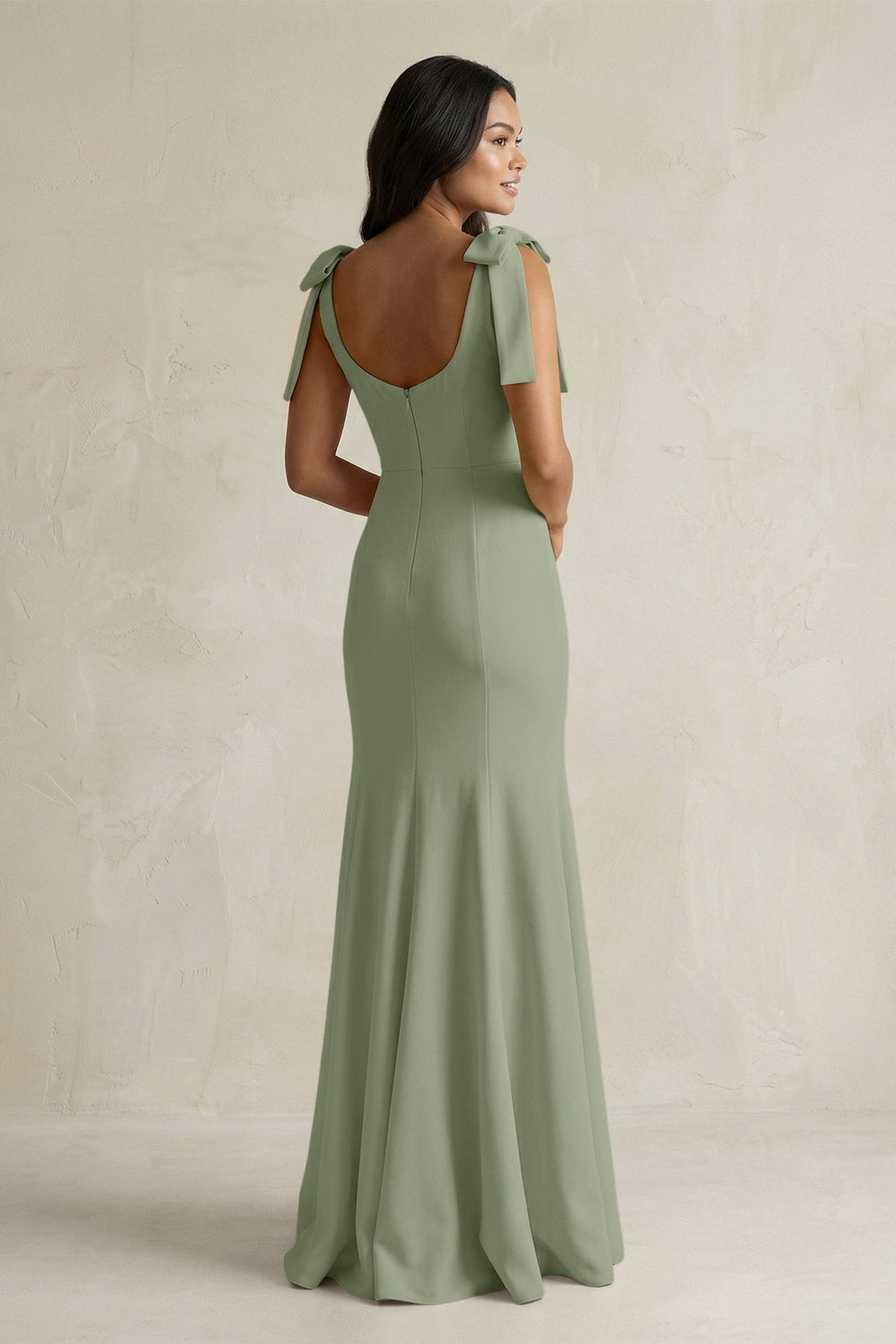 Square Neck Mermaid Bridesmaid Dress With Bow in Dove Gray