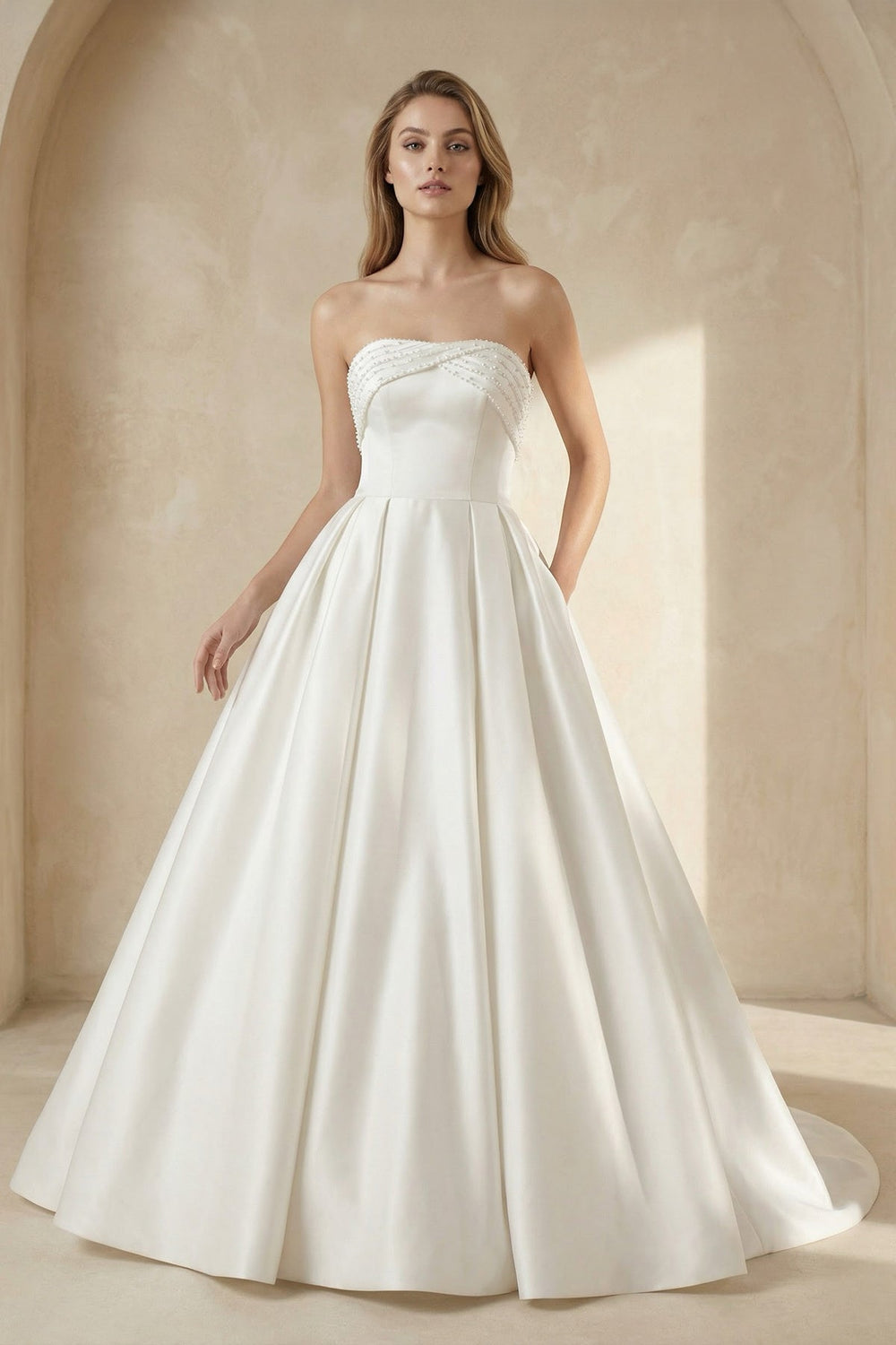 Strapless Bow-Back Pearls Ball-Gown Wedding Dresses in White