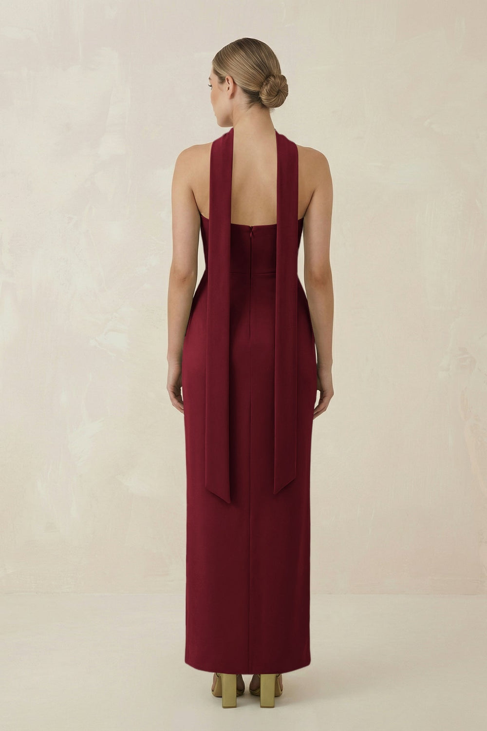 Strapless Sheath Midi Bridesmaid Dress With Ribbon in Burgundy