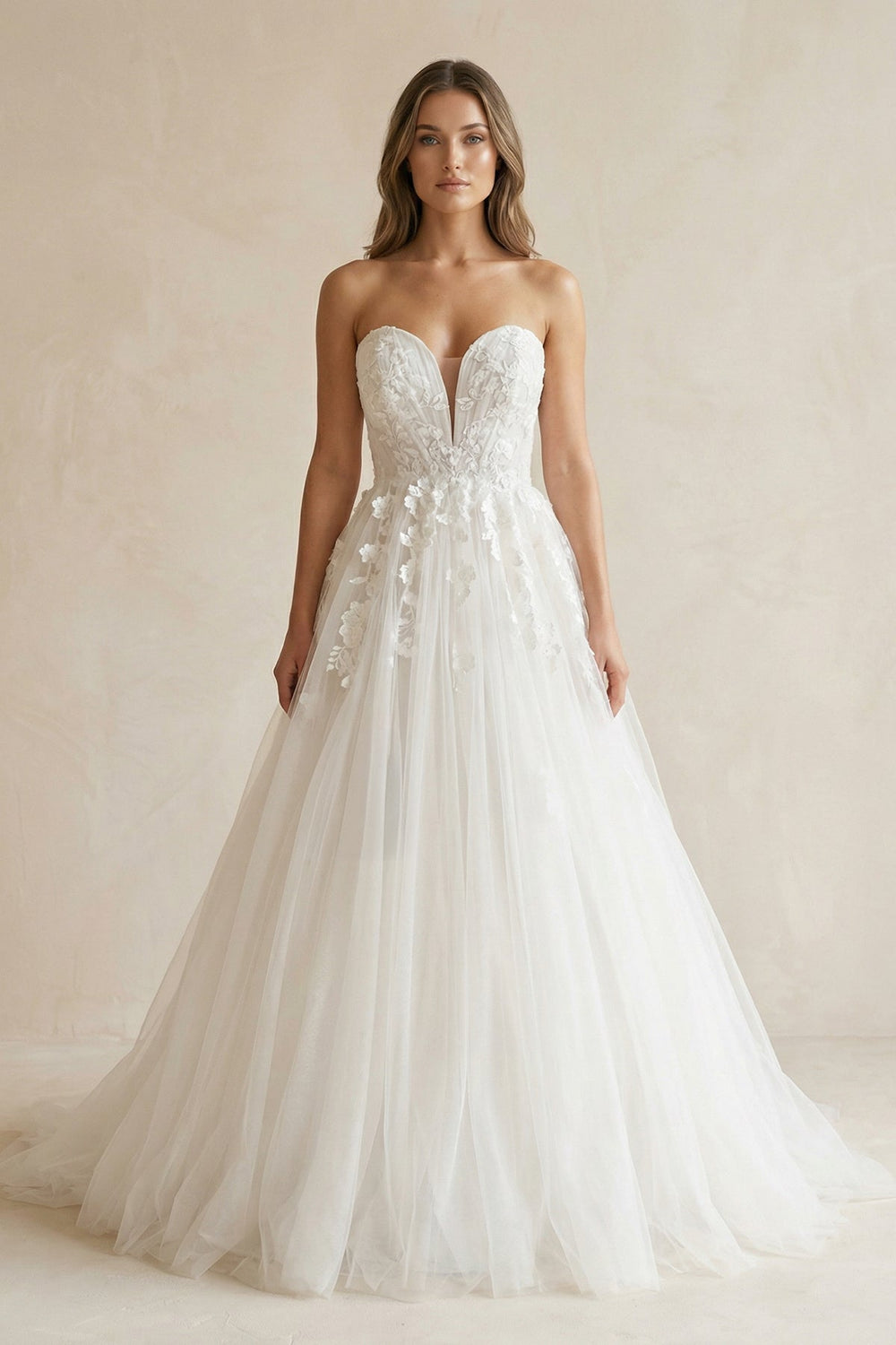 Sweetheart A-Line Appliqued Tulle Wedding Dress in Ivory