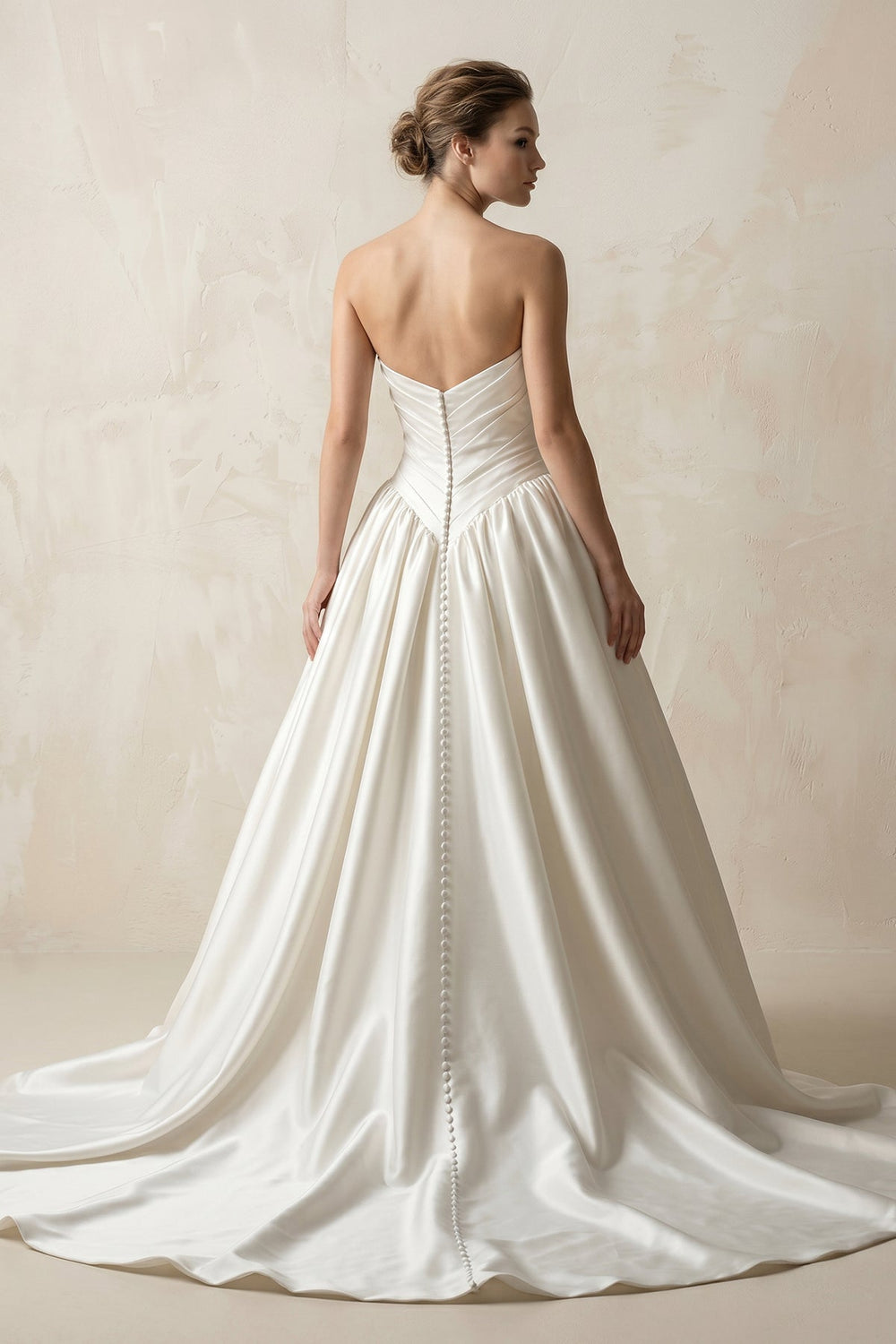 Sweetheart Ball-Gown Satin Ruched Wedding Dress in White
