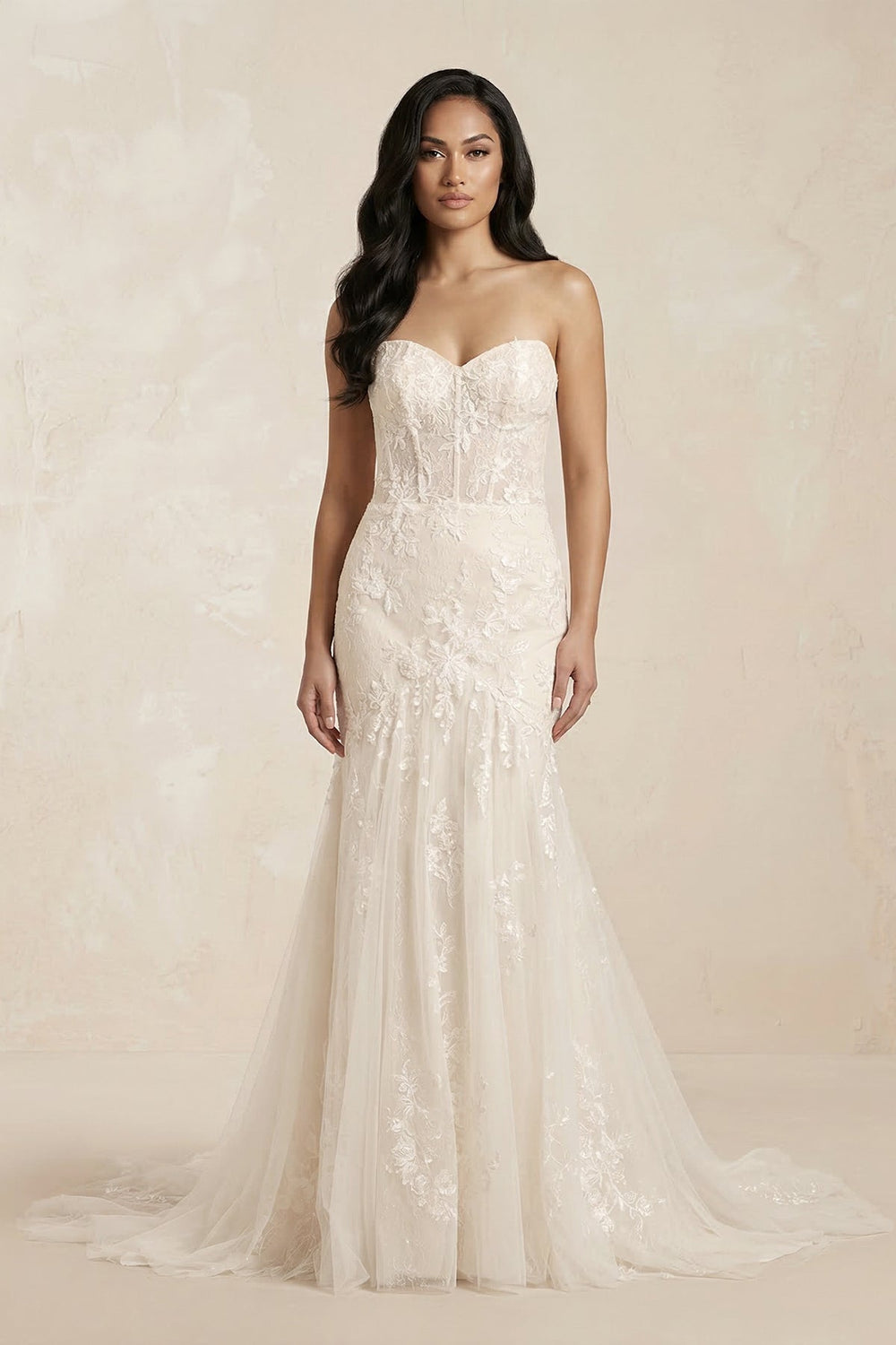 Sweetheart Mermaid Appliqued Tulle Wedding Dress in Ivory