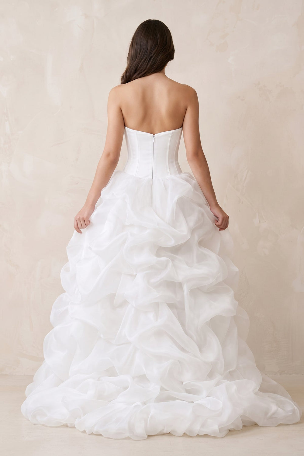 Sweetheart Organza High-Low Wedding Dress