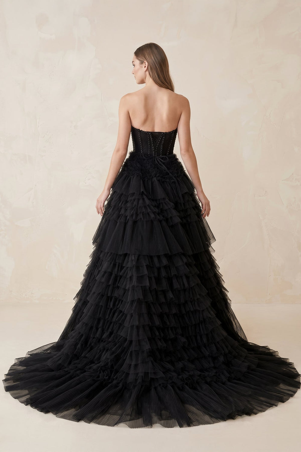 Sweetheart Ruffled Tulle Wedding Dress With Beading in Black