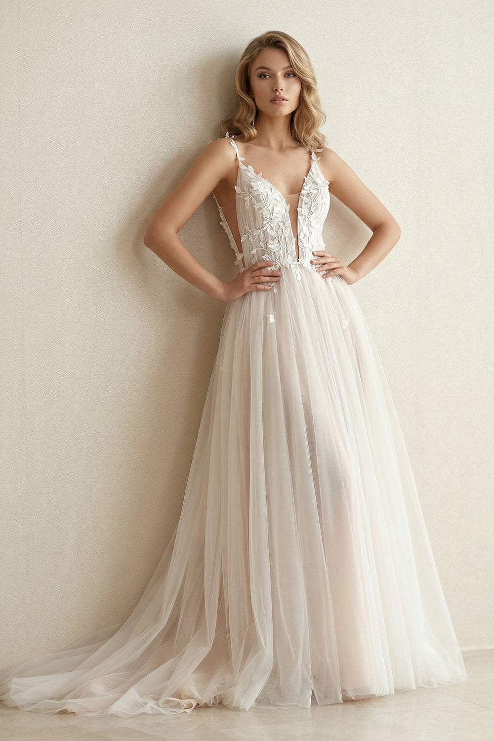 Tulle V-Neck A-Line Appliqued Wedding Dress in Ivory