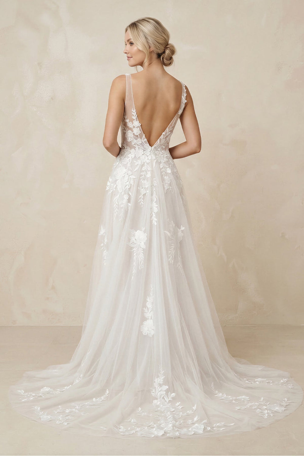 V-Neck A-Line Tulle Appliqued Maxi Wedding Dress in White
