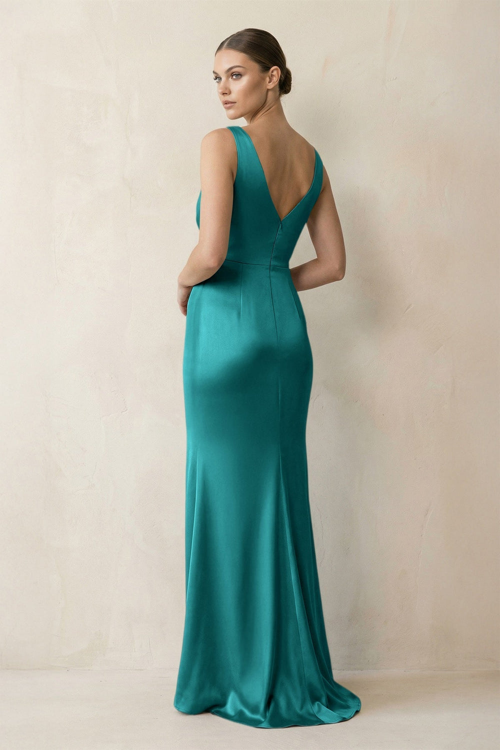 V-Neck Satin Ruched Sheath Bridesmaid Dress in Turquoise