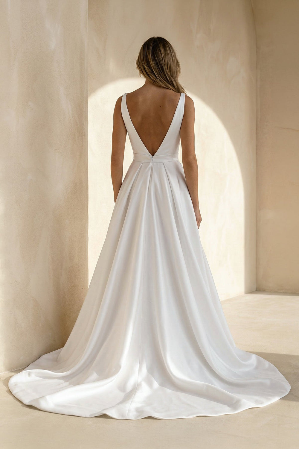 V-Neck Satin Sleeveless Wedding Dress in Ivory