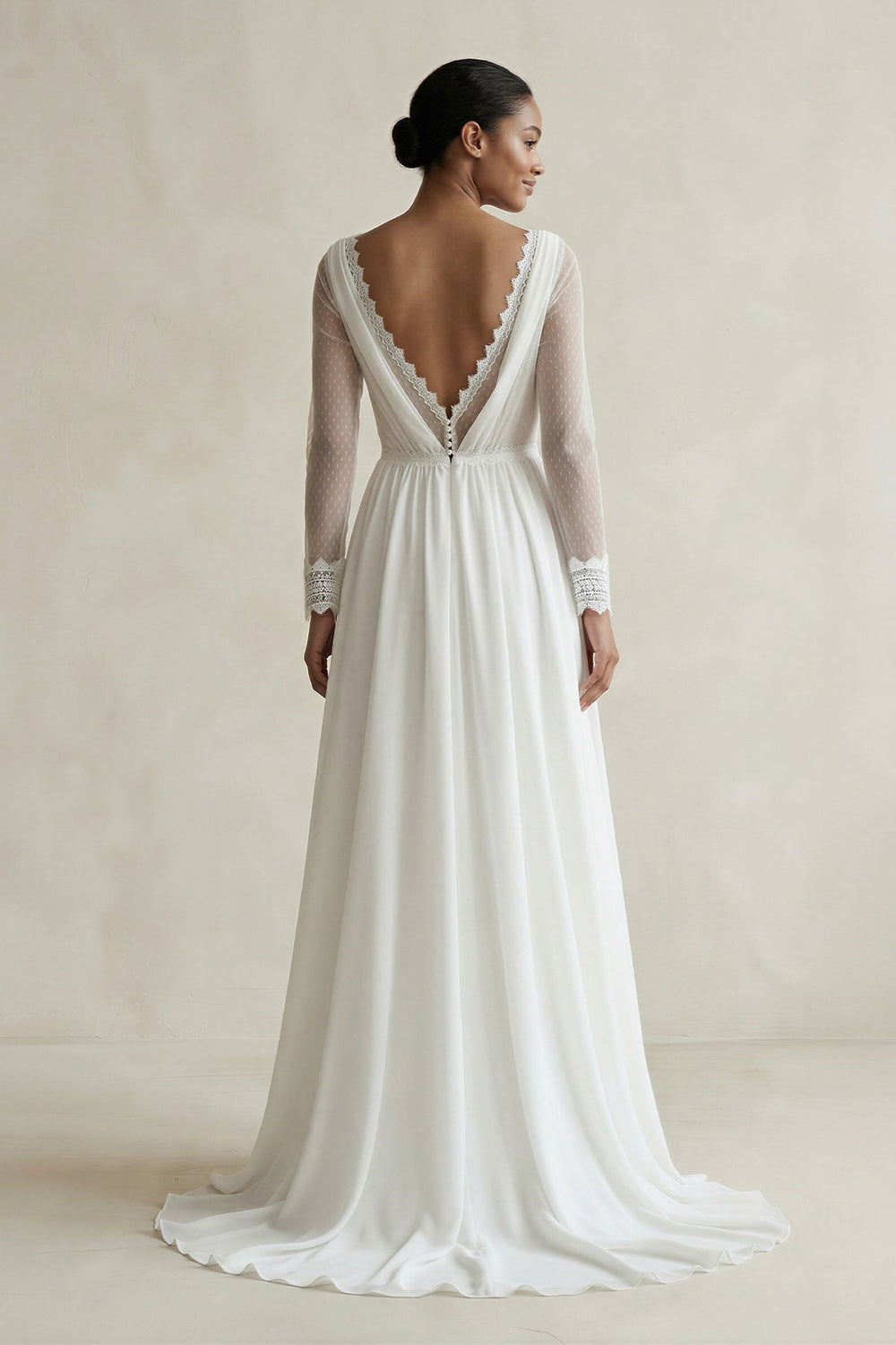 V Neck A-Line Chiffon Long Sleeves Wedding Dress With Slit in White