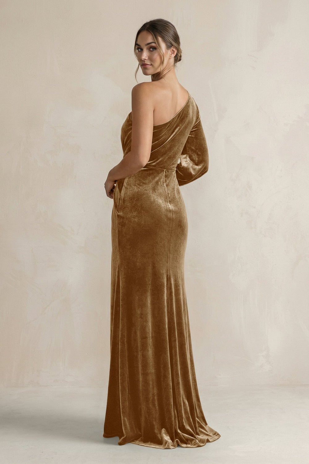 Velvet One Shoulder Sheath Long Sleeve Bridesmaid Dress in Bronzer